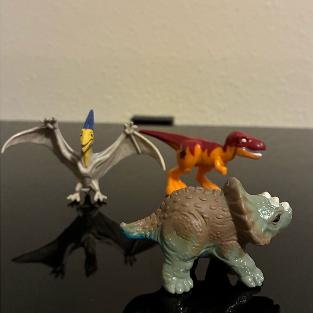 Rare Miniature Jurassic Park Dinosaur Figures